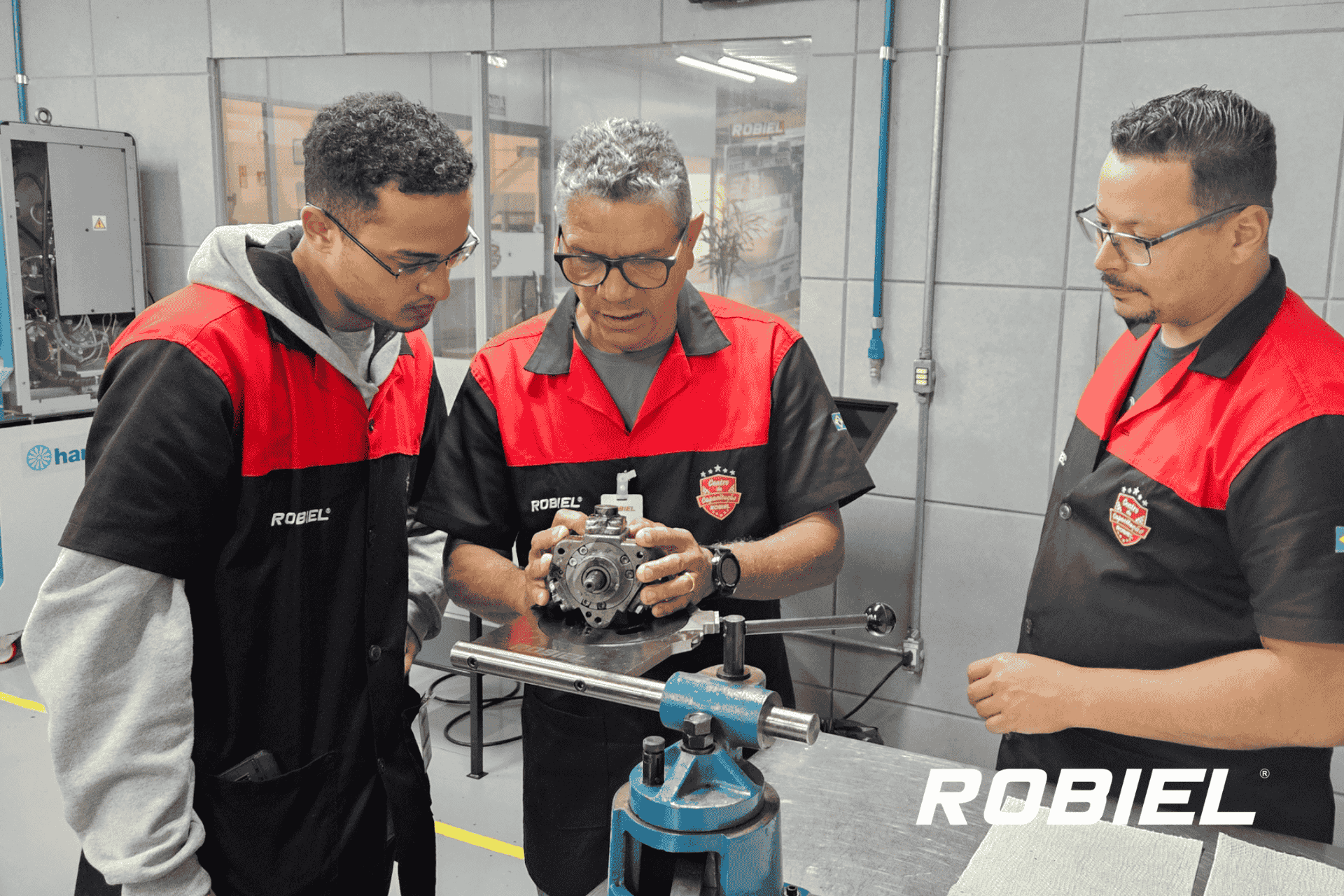 Treinamento Técnico em Injeção Diesel: Por Que Sua Oficina Precisa Investir em Capacitação